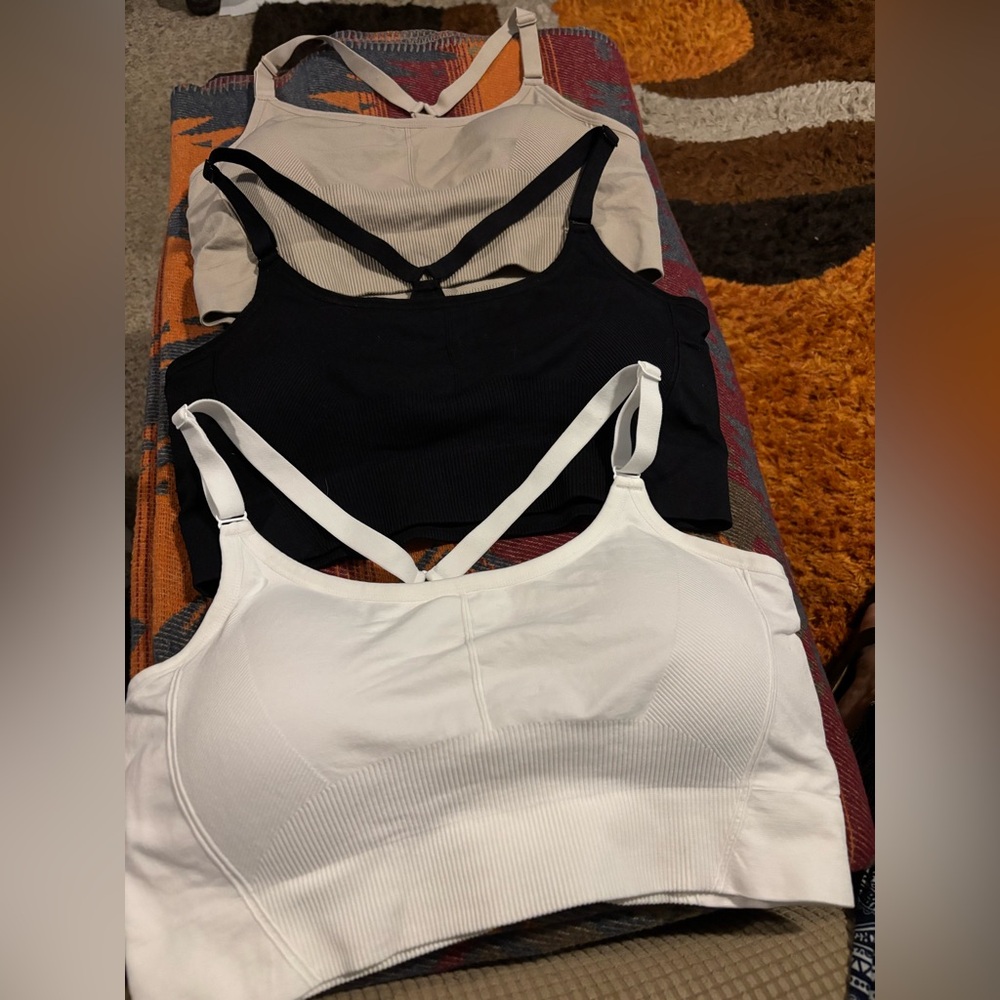 Pro-Fit, Like New, Seamless, Sports Bra, Lot